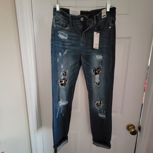 Nwt Judy blue medium wash distressed skinny with leopard
